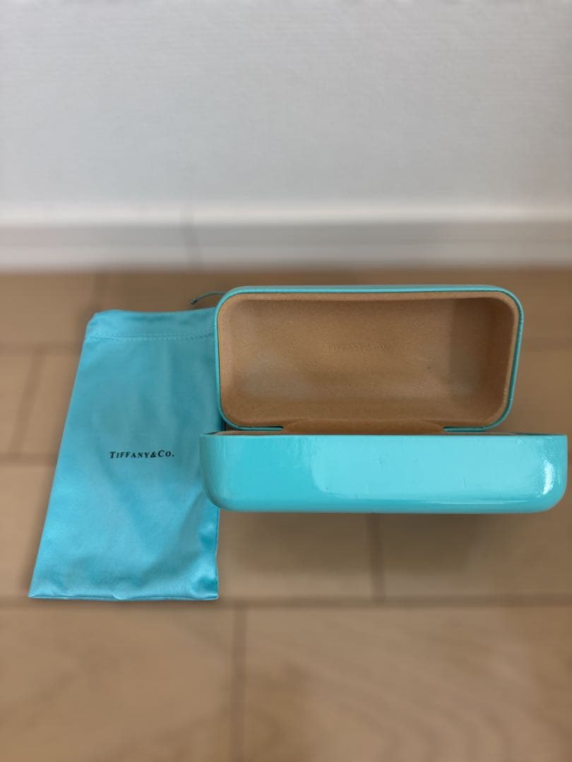 Tiffany & Co. ティファニー サングラス ブラウン ケース付き