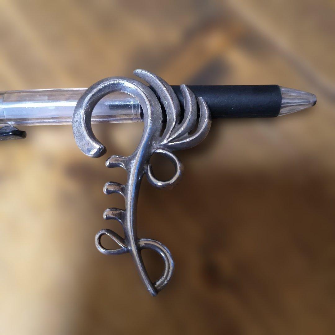 ファーストアローズ　アラベスクキーフック　レア