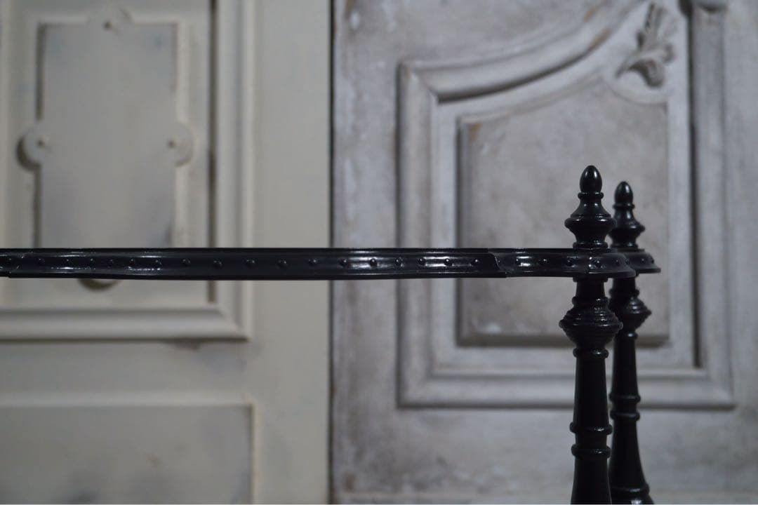 【受注製作】ナポレオンシェルフ装飾あり(ブラック)