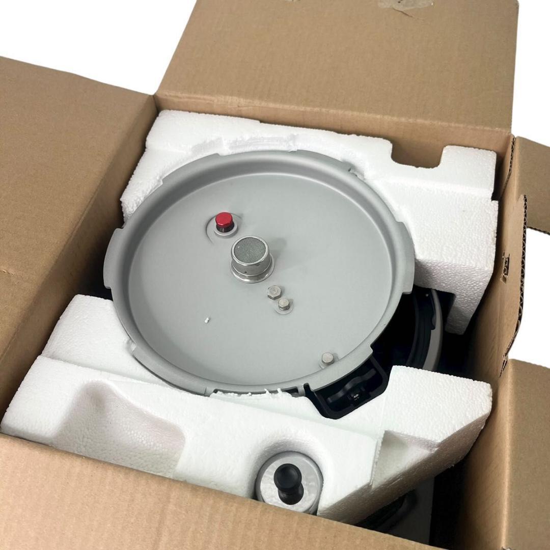 【未使用品】Panasonic 電気圧力鍋 SR-P37 3.7L マイコン