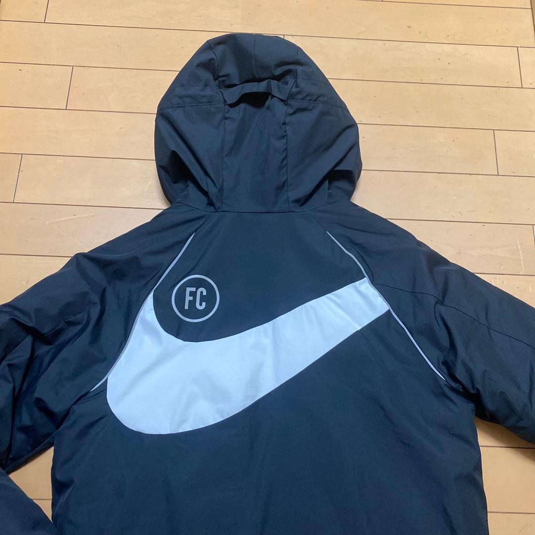 NIKE F.C. ナイキフーディ中綿ベンチコートジャケットSサッカー