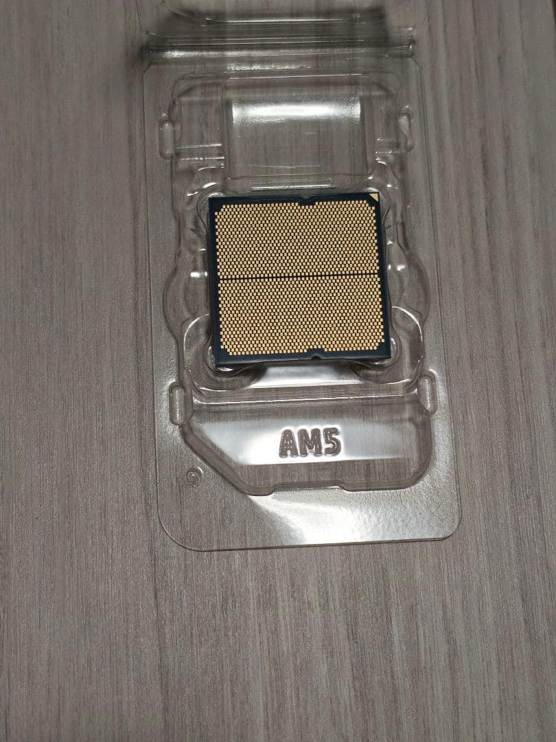 【動作品】 AMD Ryzen 7 9700X