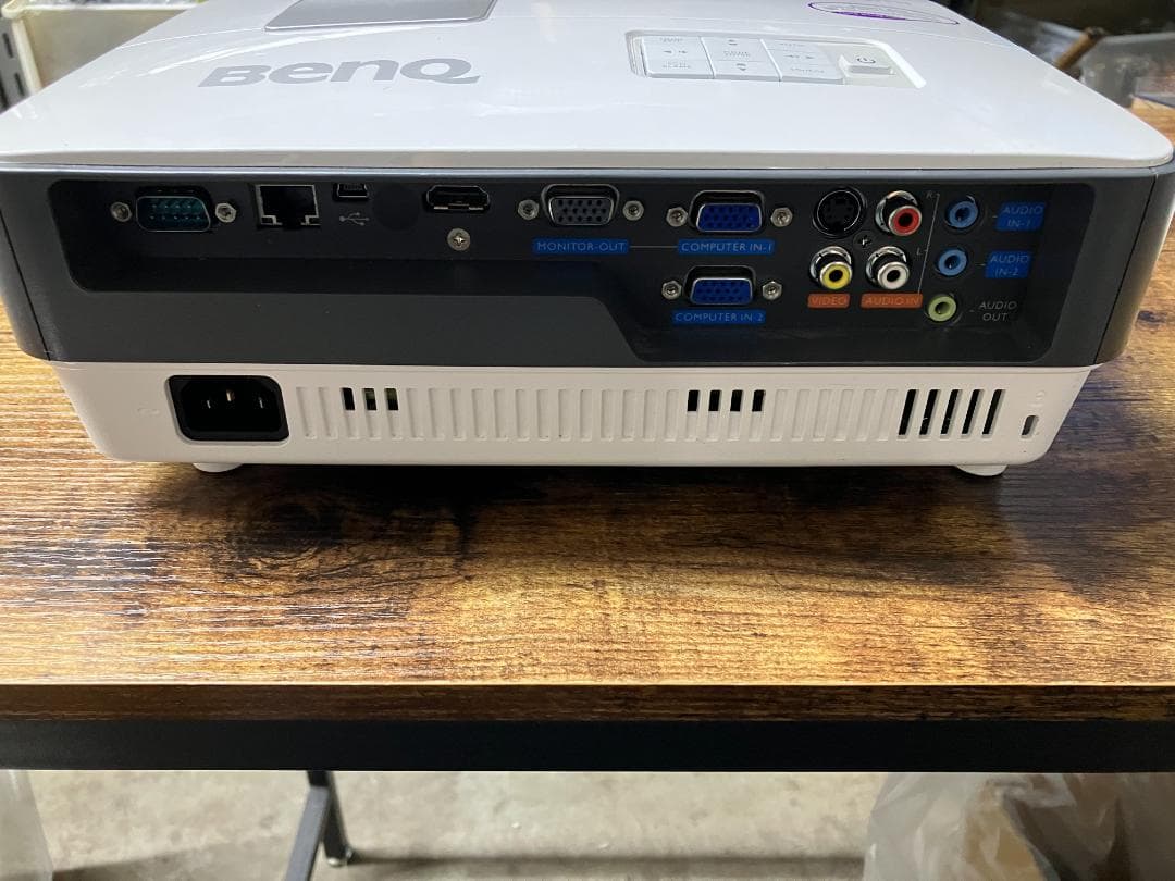 BenQ DLP MW817ST プロジェクター 本体#253