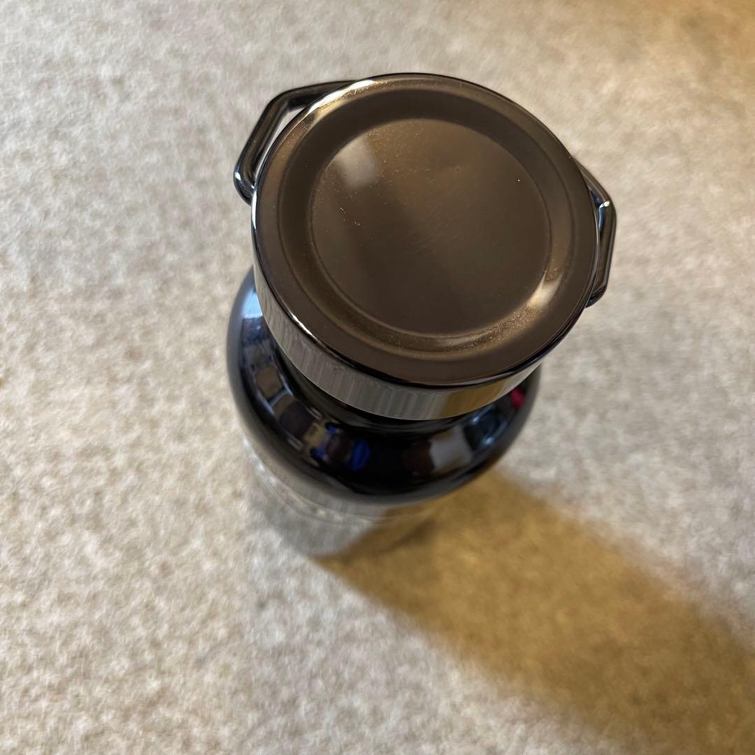 PRADA プラダ　ステンレスボトル　水筒　三角　ロゴ　ボトル　レア