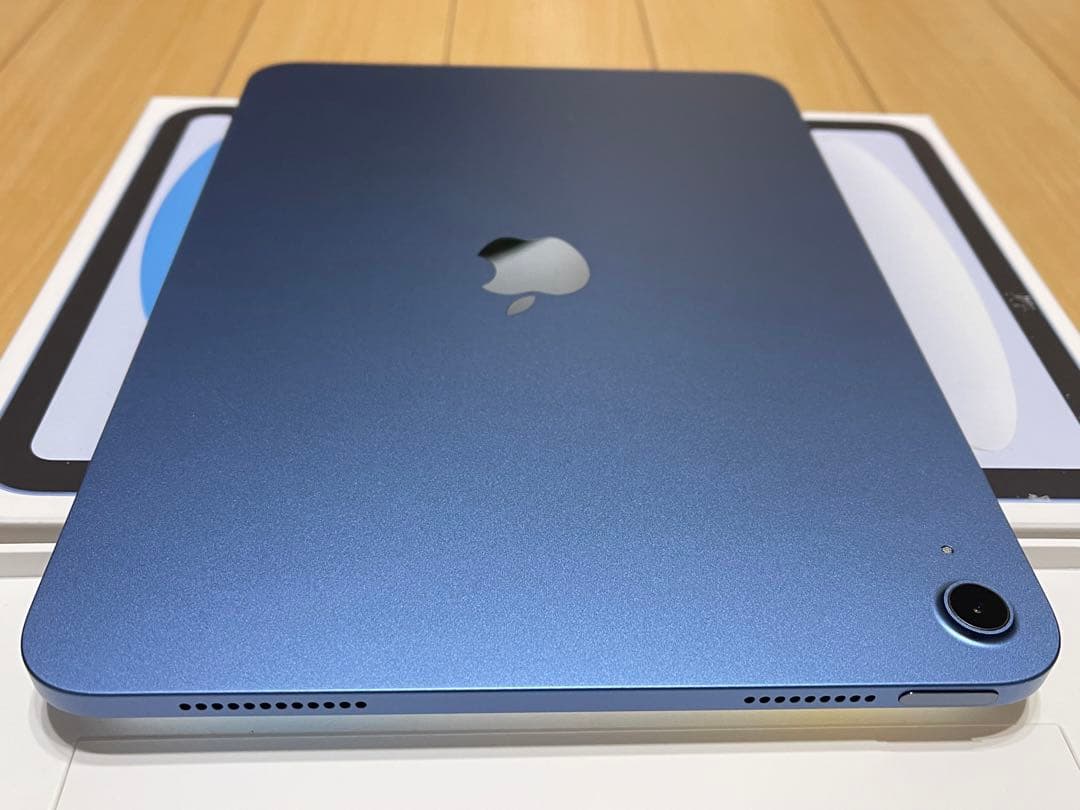 【超美品】Ipad第11世代 128GB Wifi モデルキーボードとカバー付き