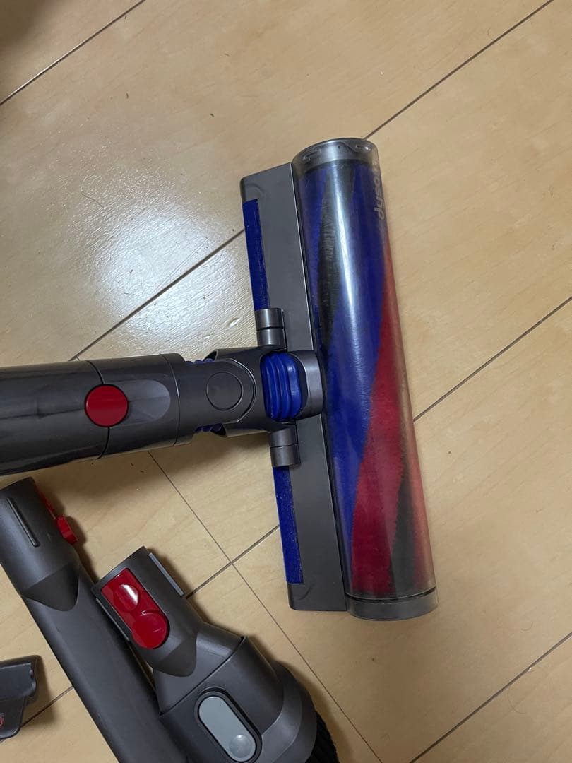 【美品】ダイソン digital slim SV18 スタンド付けエコー４４分