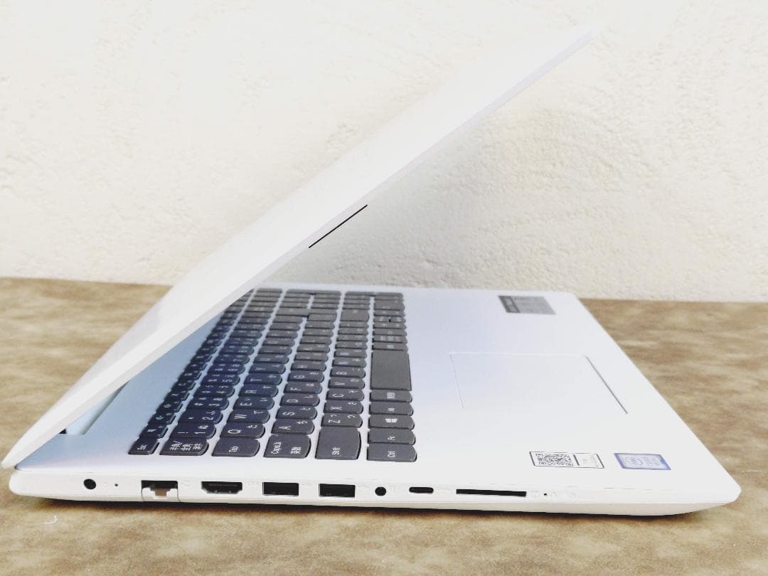 【美品】Lenovo IdeaPad 330 Core i5、メモリ20GB！