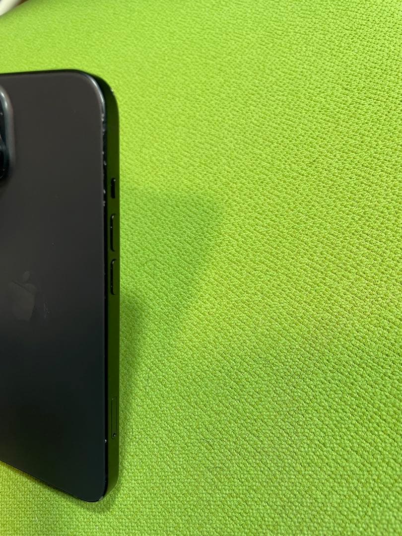 iPhone15｜バッテリー100％｜充放電21回｜保証残1年！SIMフリー