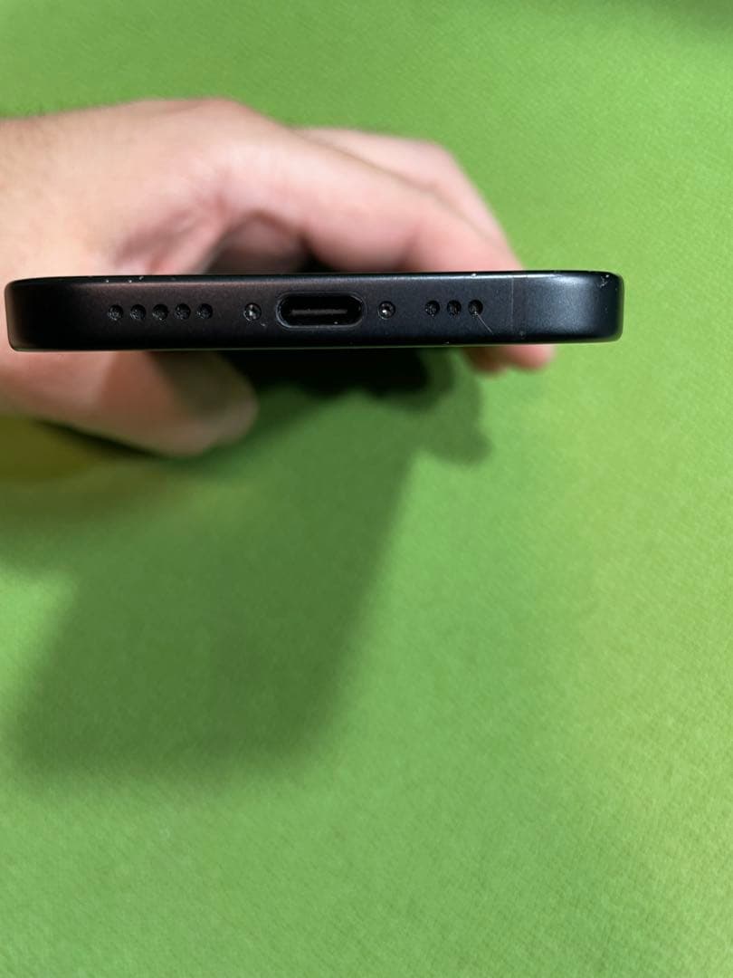 iPhone15｜バッテリー100％｜充放電21回｜保証残1年！SIMフリー