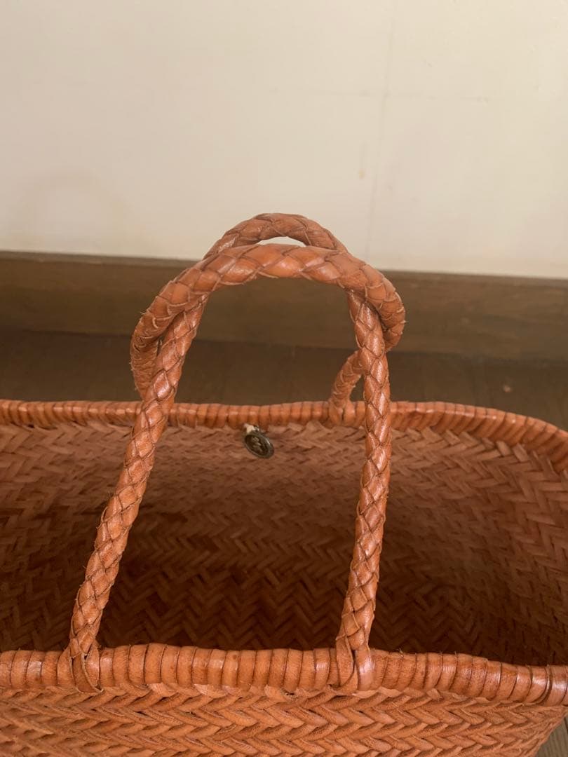 ドラゴンDragon かごバッグ 革素材 美品 付き 定番 シンプル