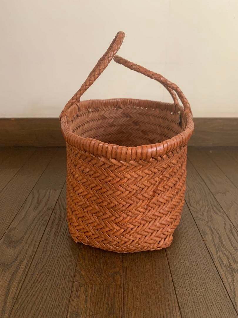 ドラゴンDragon かごバッグ 革素材 美品 付き 定番 シンプル