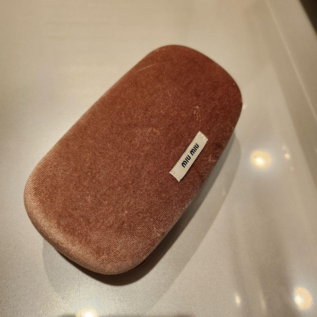 miumiu サングラス　マニエール　SMU52T