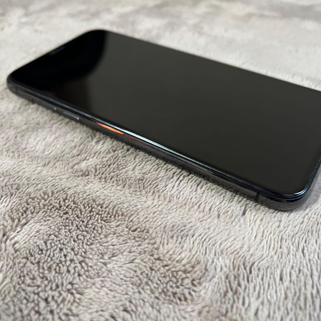 Apple iPhone X SIMロックあり