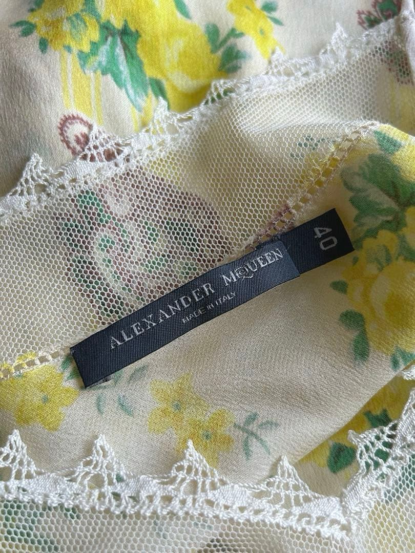 ☆極美品☆アレキサンダーマックイーン☆美しい花柄キャミソール シルク 40