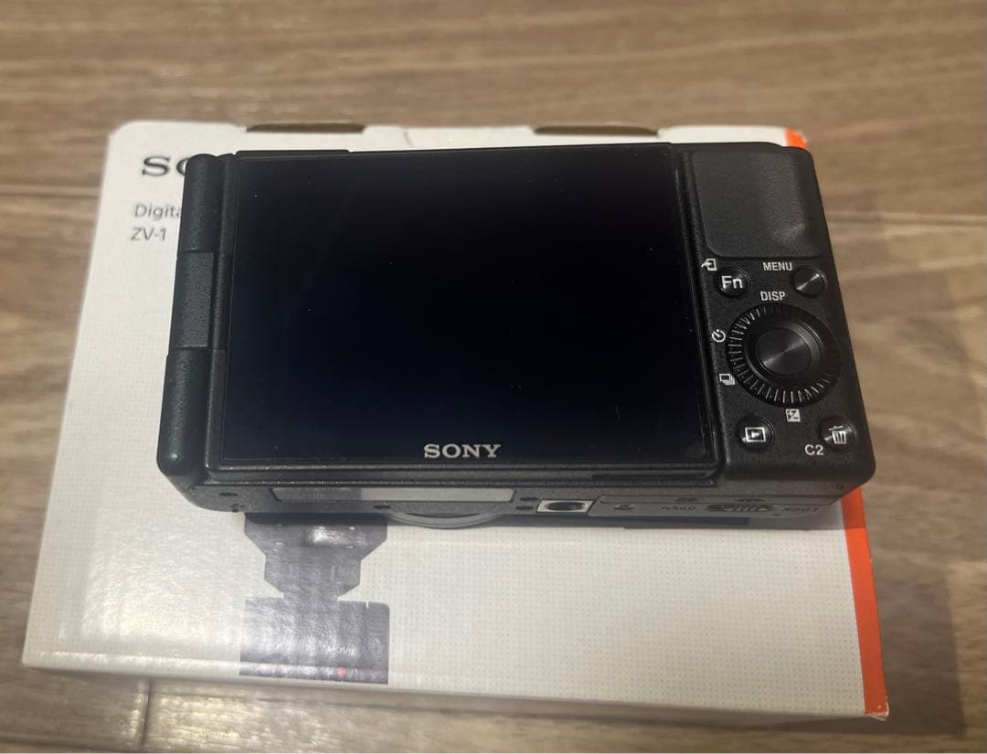 【yuuさん専用】SONY VLOGCAM ZV-1本体＋シューティンググ...