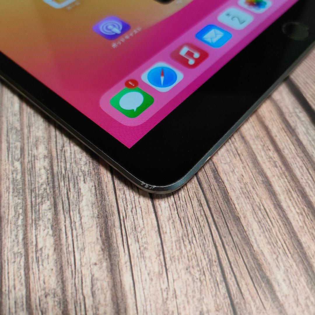 iPad Air 3世代 256GB SIMフリー スペースグレー 美品