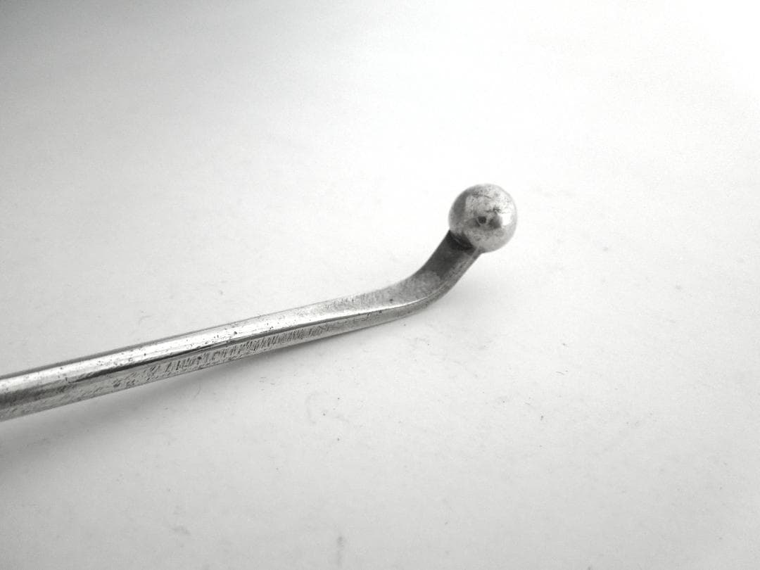 フランス　シルバーキャンドルスナッファー　純銀