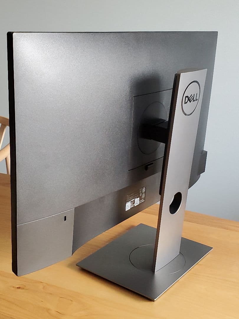 Dell P2419H 23.8インチ ワイドモニター、HAUWEI タブレット