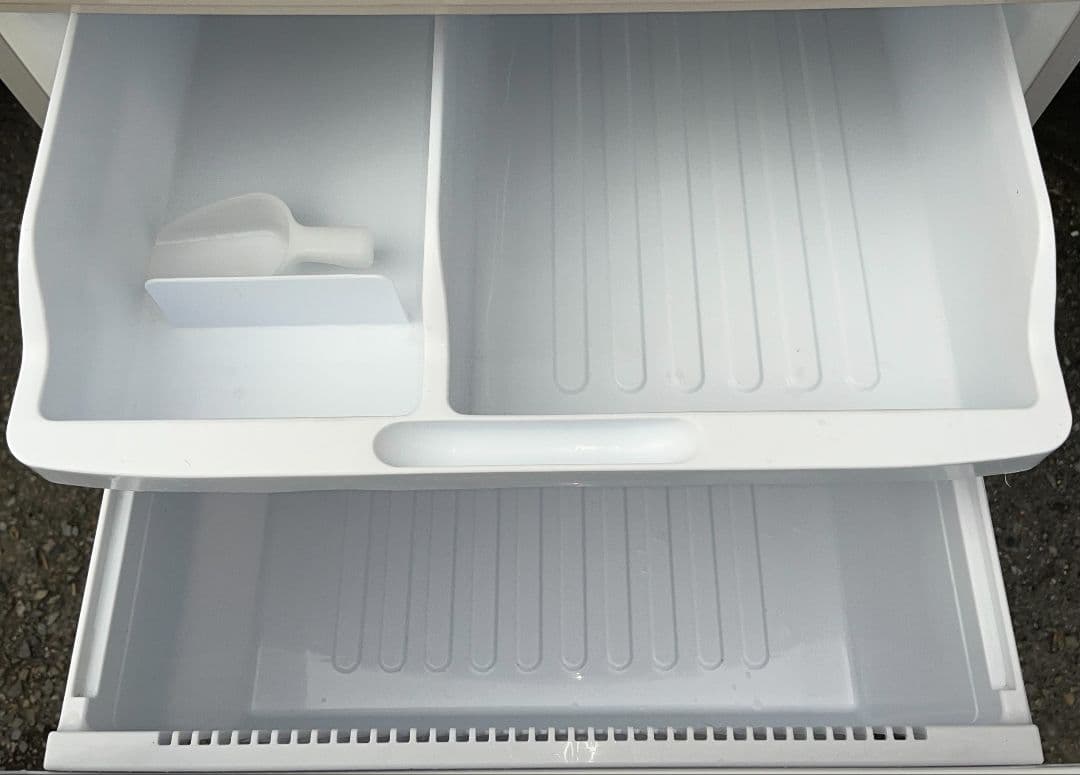 特価シャーププラズマクラスター大型3ドア冷凍冷蔵庫350L横縞模様