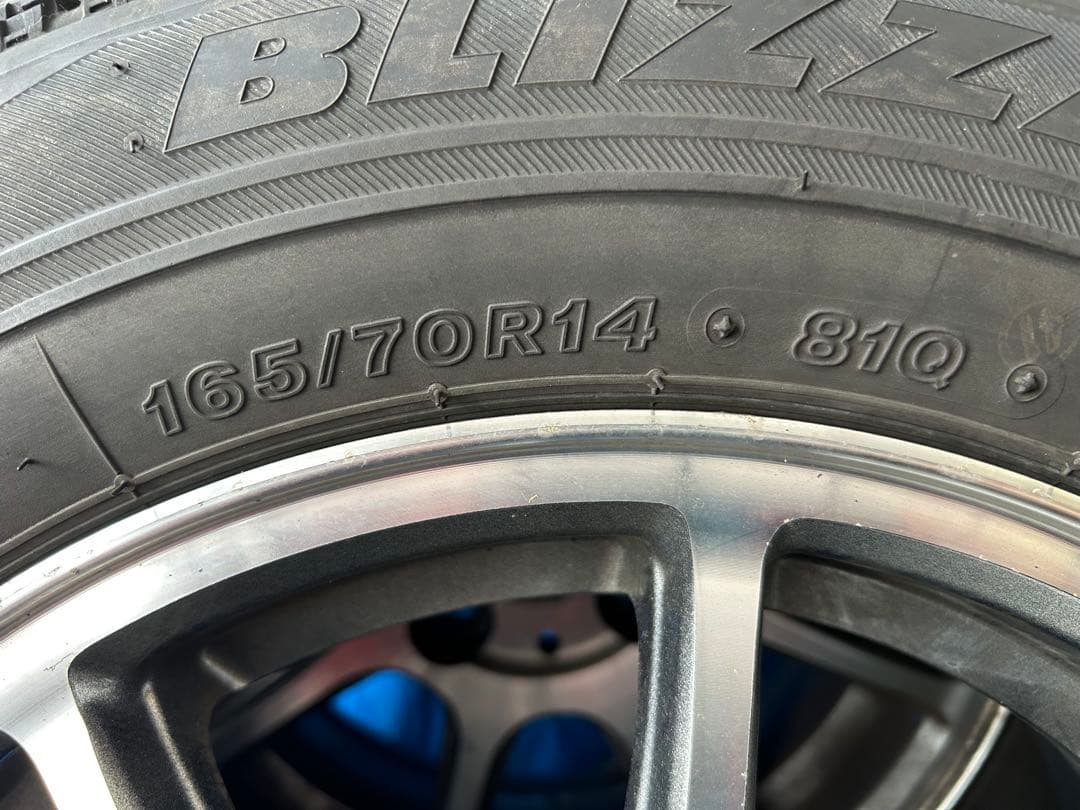 中古ブリジストン165/70R14 2018年製スタッドレスセット