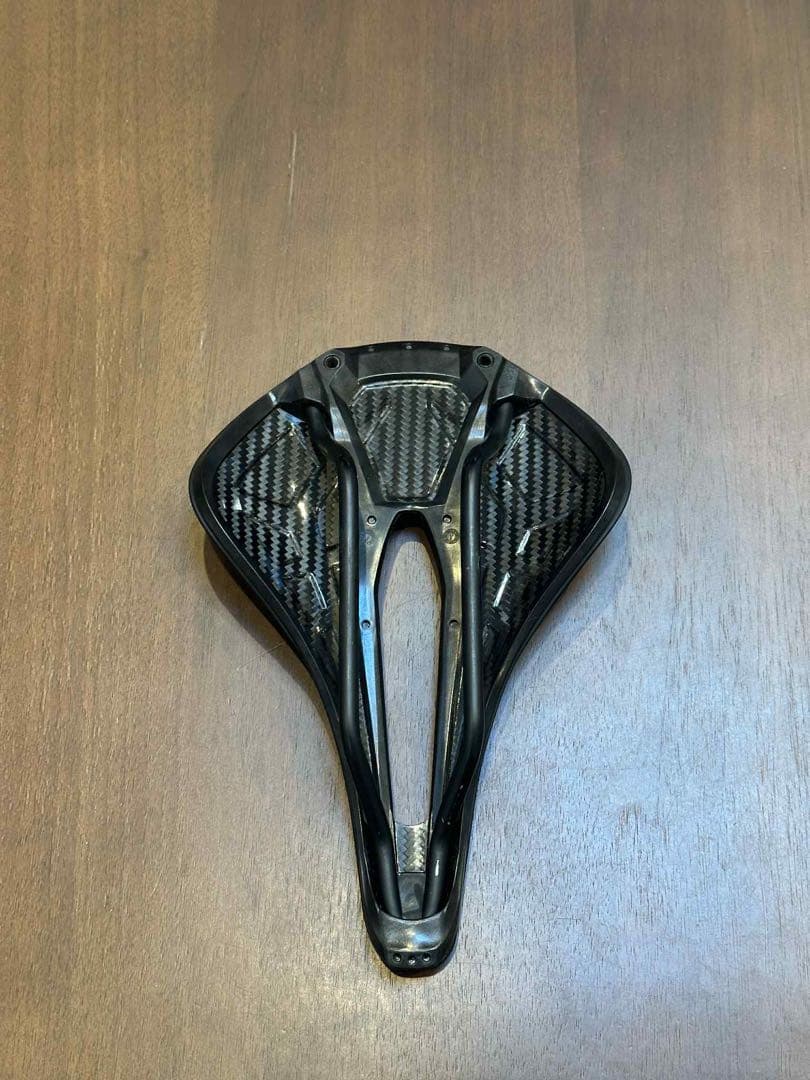 Specialized Power Expert サドル 155mm