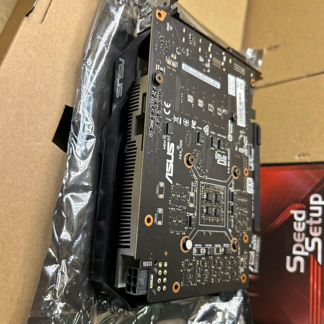 ASUS GeForce GTX 1650 グラフィクスボード