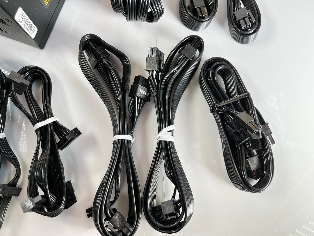 玄人志向 850W ゴールド KRPW-GA850W/90+