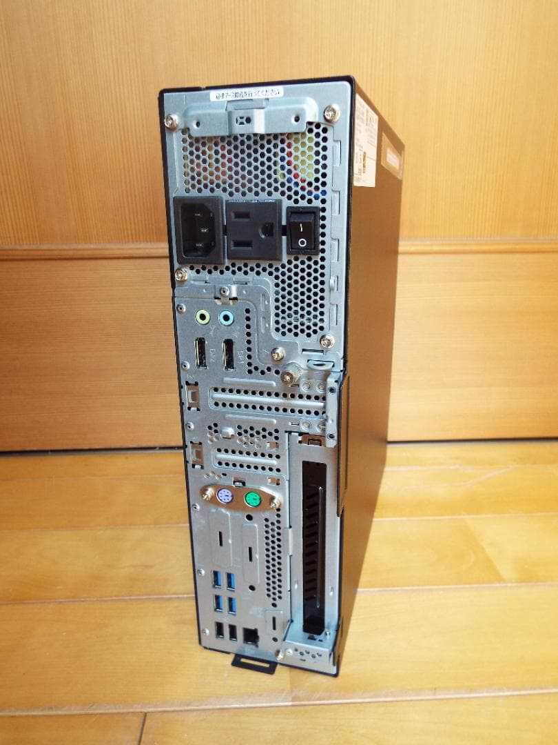 Windowsデスクトップ CELSIUS J5010 i3-10100 32G SSD512G+HDD1