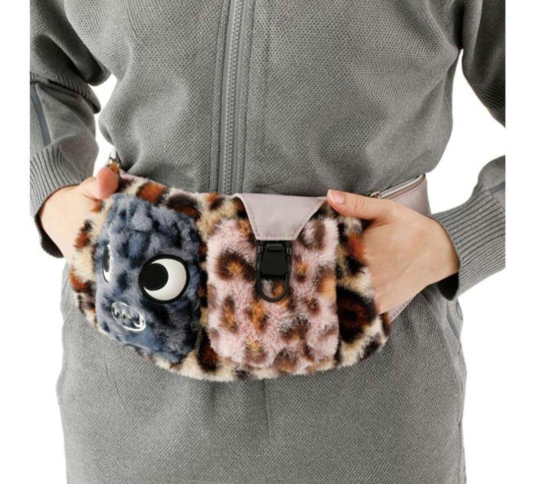 未使用 美品 MU SPORTS エムユー スポーツ バッグ ウエストポーチ