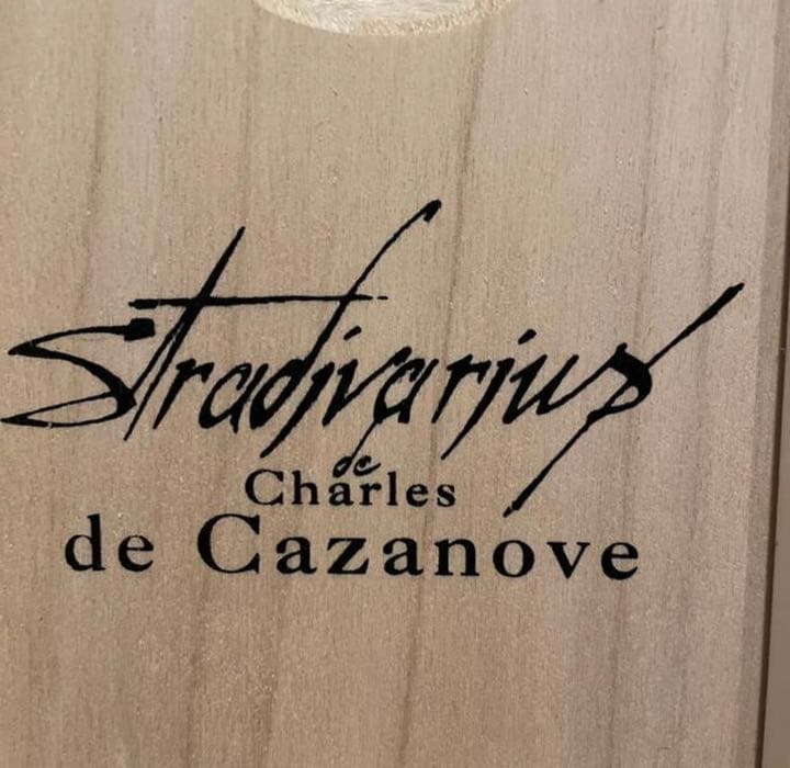 ストラディバリウス　シャンパン