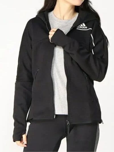 新品 21989円の品 M adidas スウェットパーカー＆パンツ セット 黒