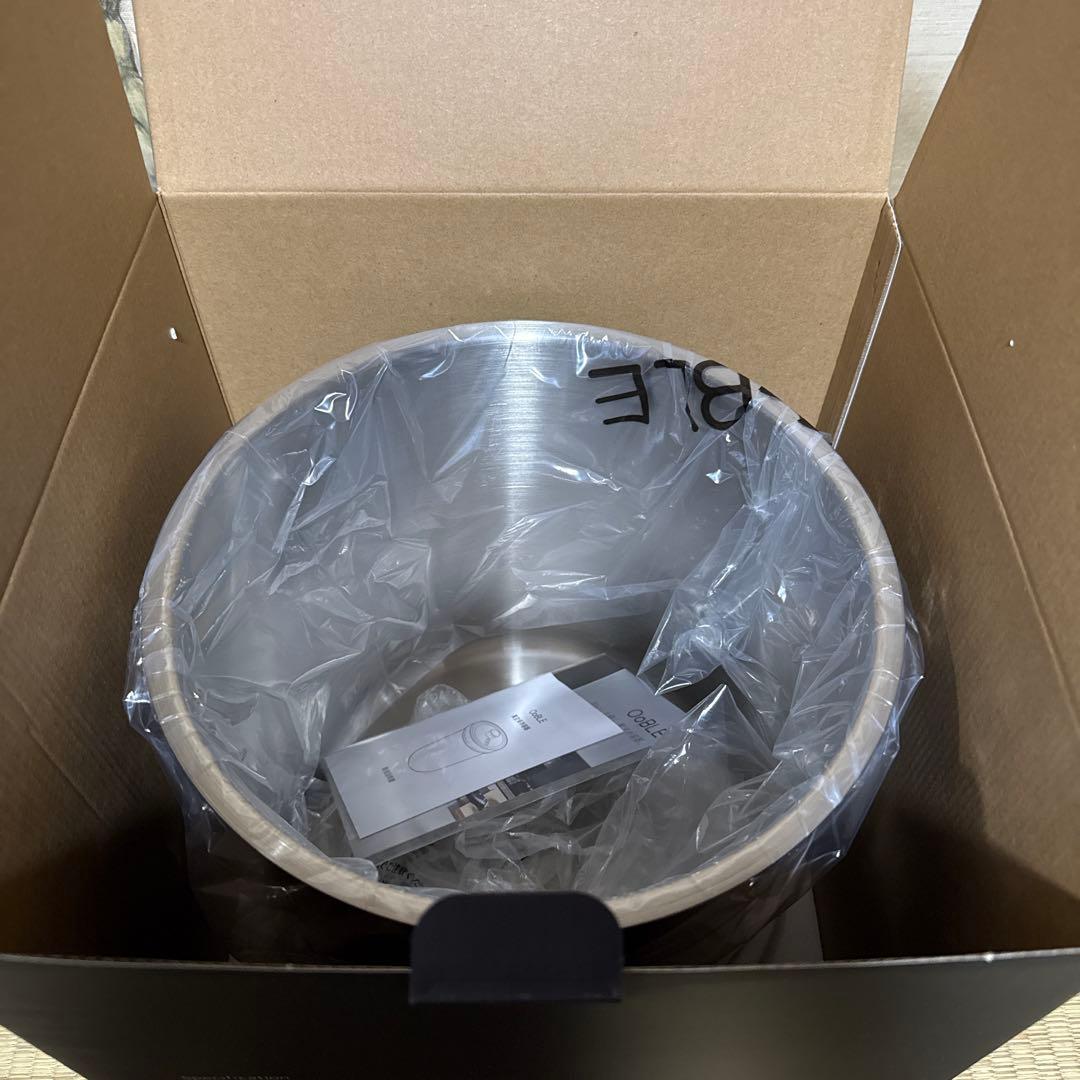 OoBLE 真空保存容器　ノーマルサイズ　ブラック　13L 10kg