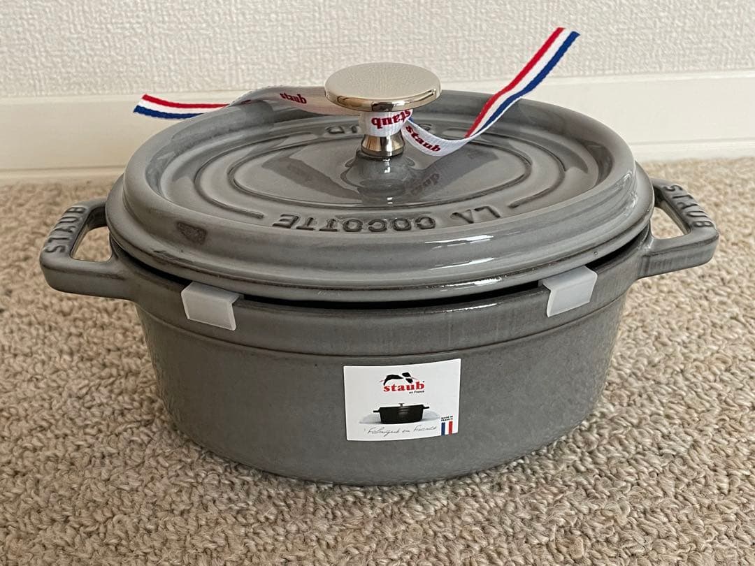 新品未使用カケ有　STAUB ストウブ　ピコココット オーバル 17cm グレー