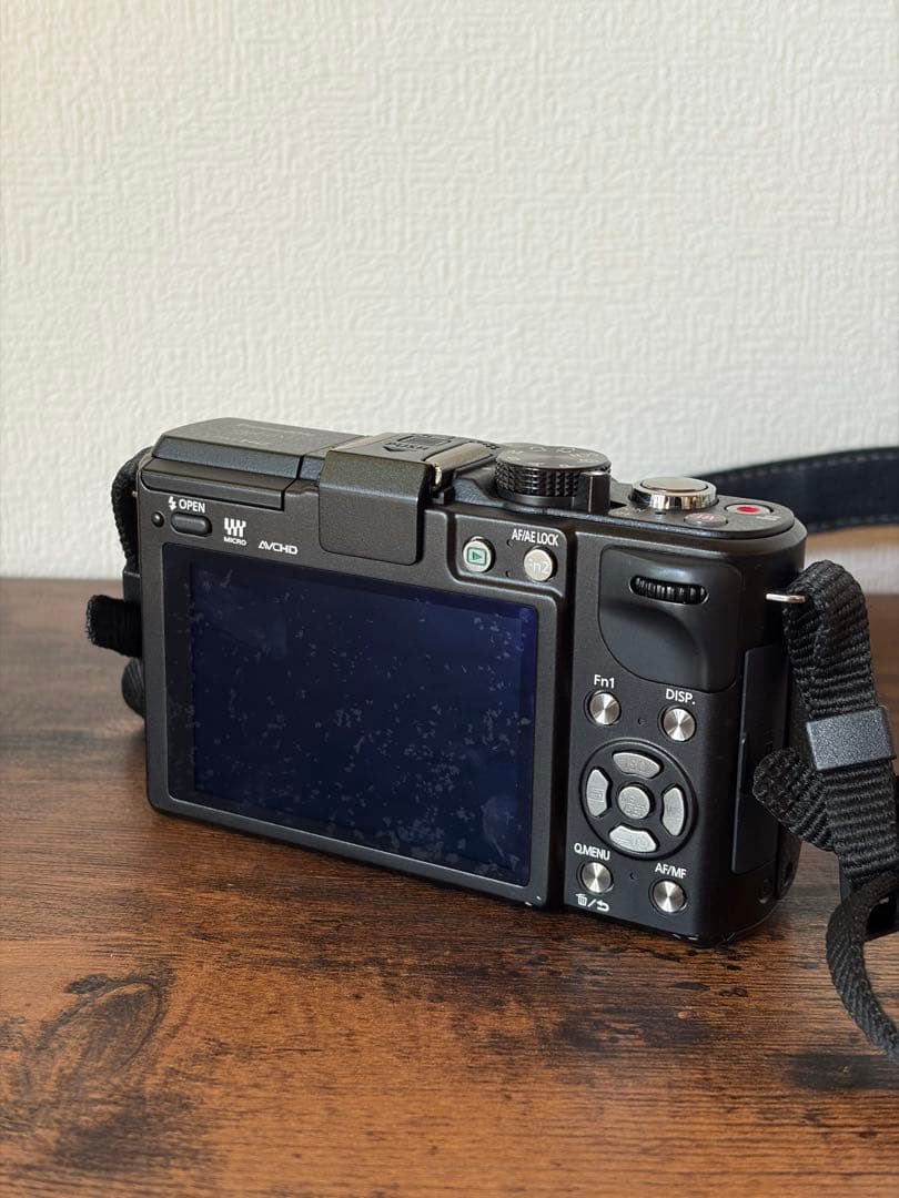 期間限定出品【中古】Panasonic LUMIX GX1 レンズセット