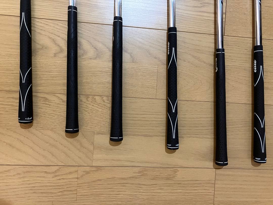 ブリヂストン ツアーステージ Xブレード 703 軟鉄鍛造アイアン 6本組