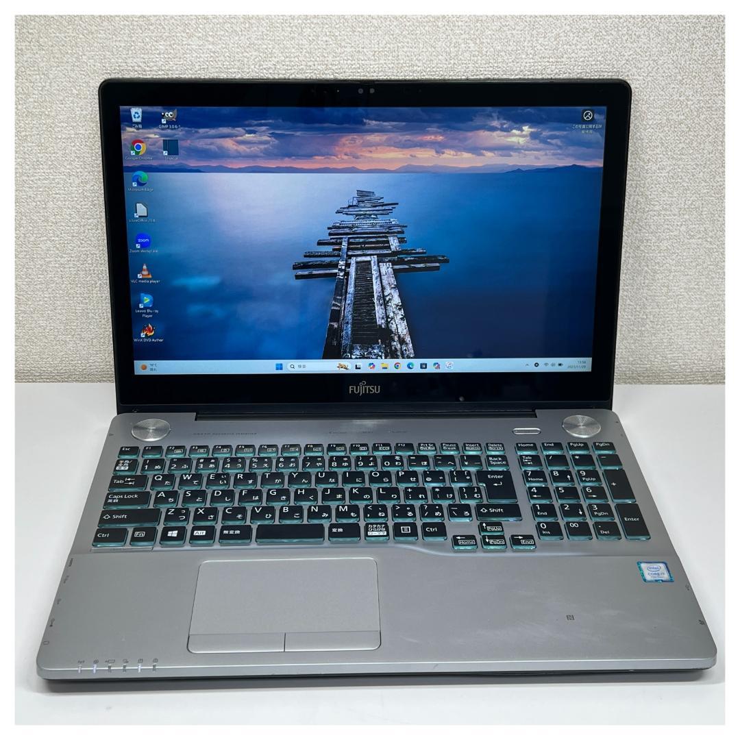 富士通 ノートパソコン Corei7 4K タッチパネル SSD 2017