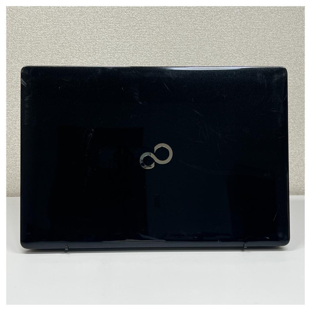 富士通 ノートパソコン Corei7 4K タッチパネル SSD 2017