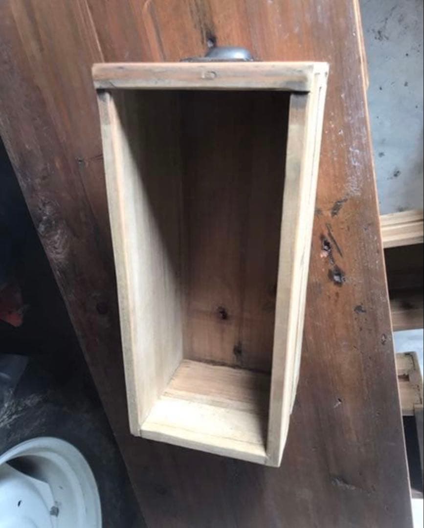 ノットアンティークス　関家具　クラッシュゲート　チェスト