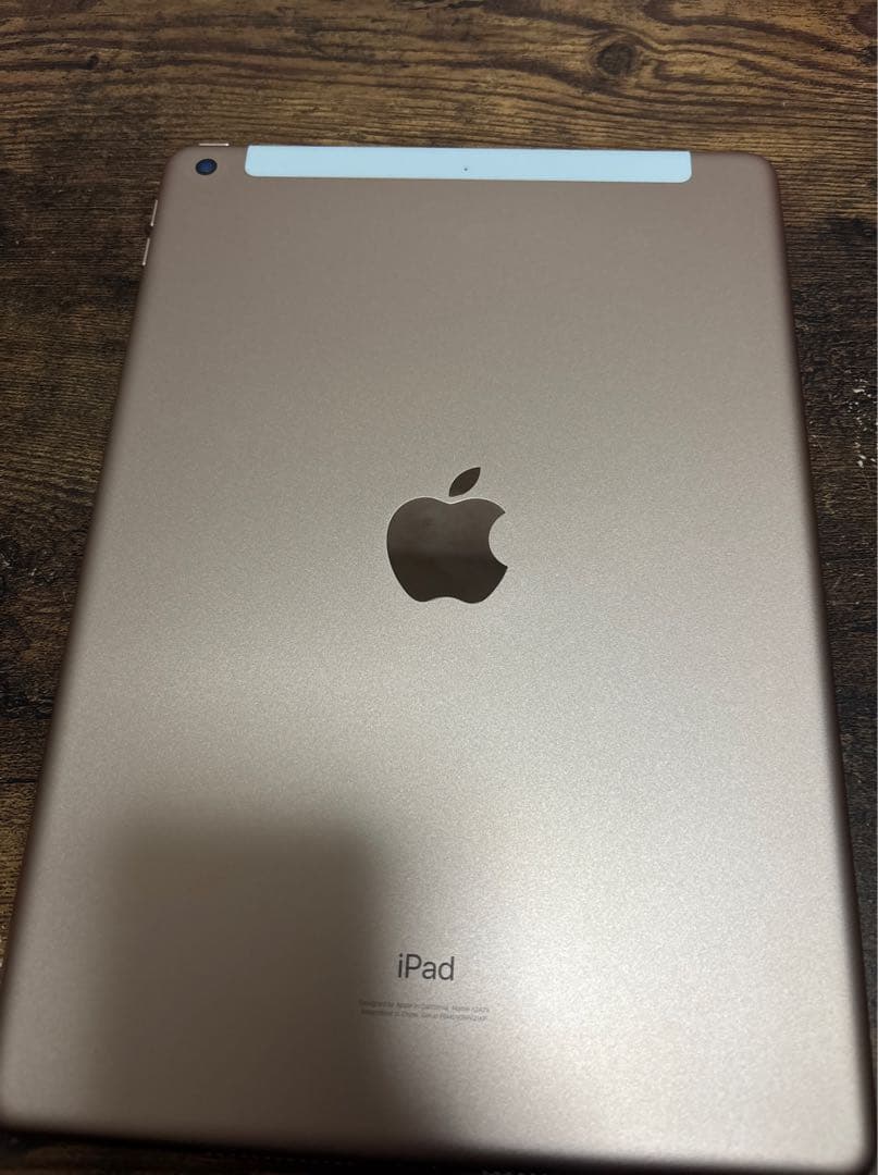 iPad8 32GB WiFiモデル　バッテリー容量93％