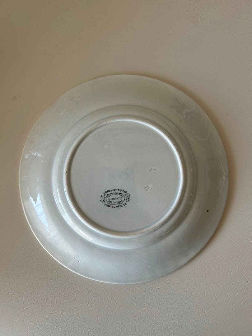 クレイユ エ モントロー　Creil et Montereau レリーフ皿