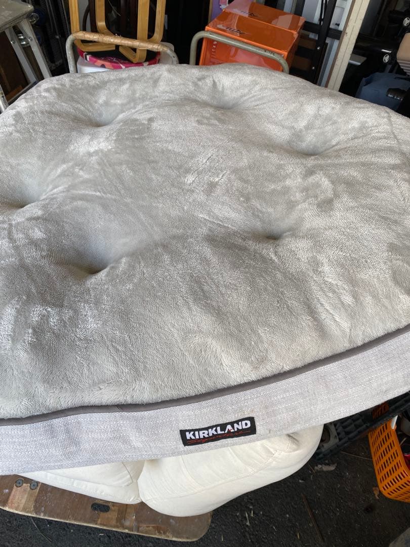 コストコKIRKLAND カークランドシグネチャー 大型犬対応の厚型ペットベッド