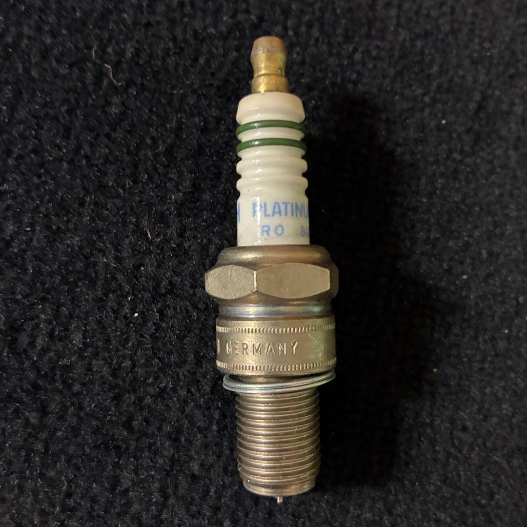 なるBosch プラチナ スパークプラグ14本