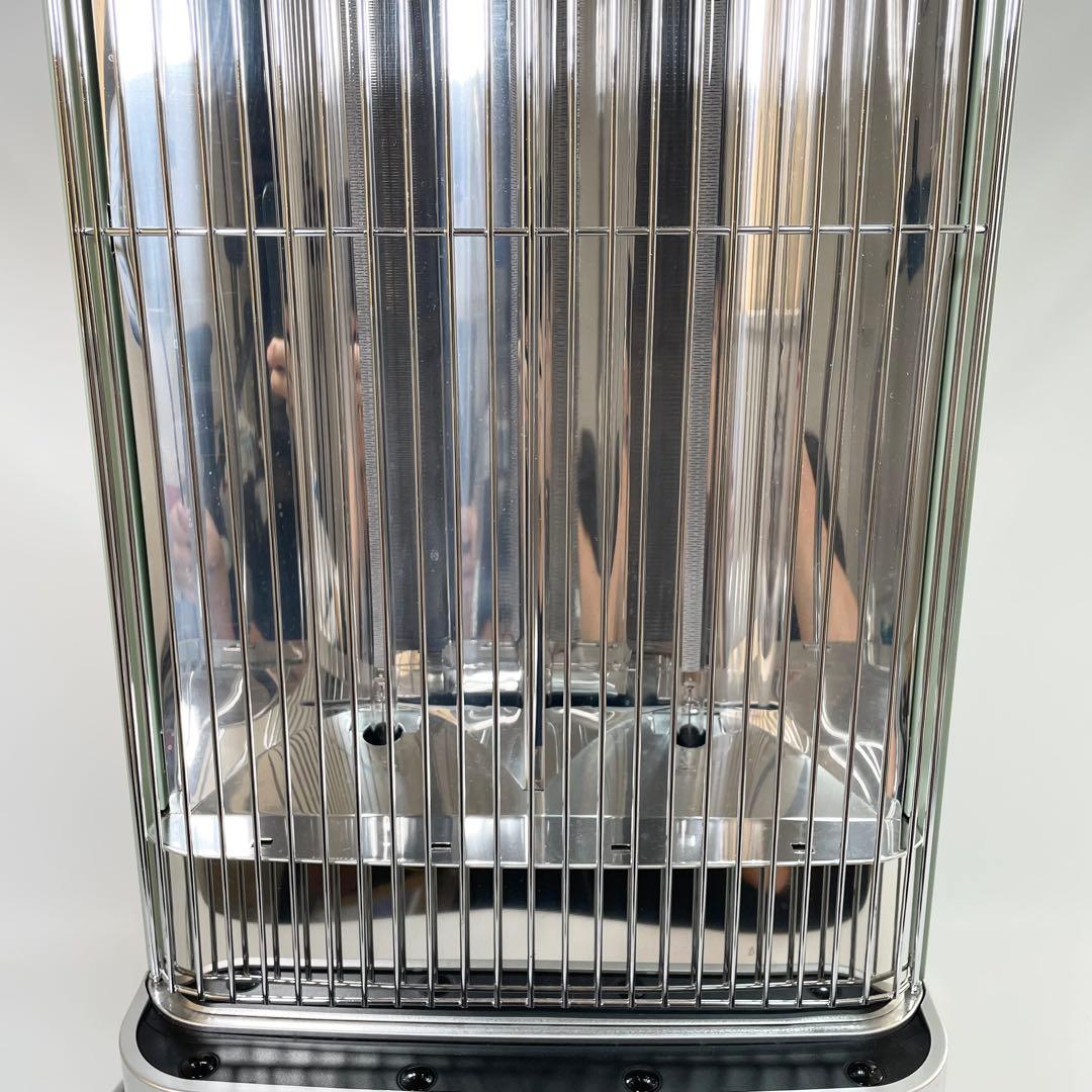 【美品】ALADDIN アラジン 遠赤グラファイトヒーター 超速暖　2018年製