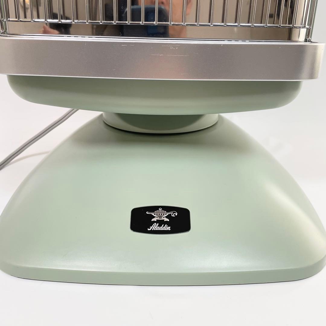 【美品】ALADDIN アラジン 遠赤グラファイトヒーター 超速暖　2018年製