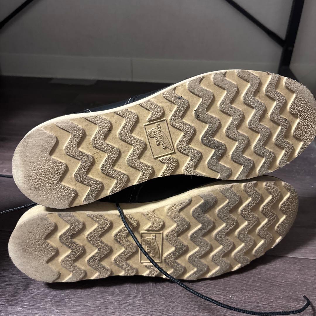 黒のレザーハイカットブーツ