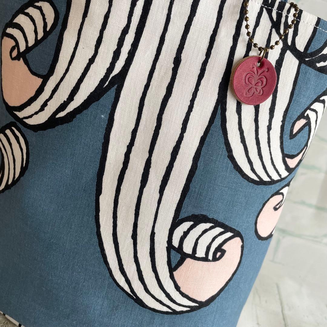 ハンドメイド　バケツトートバッグ　ミナペルホネン　swing　380