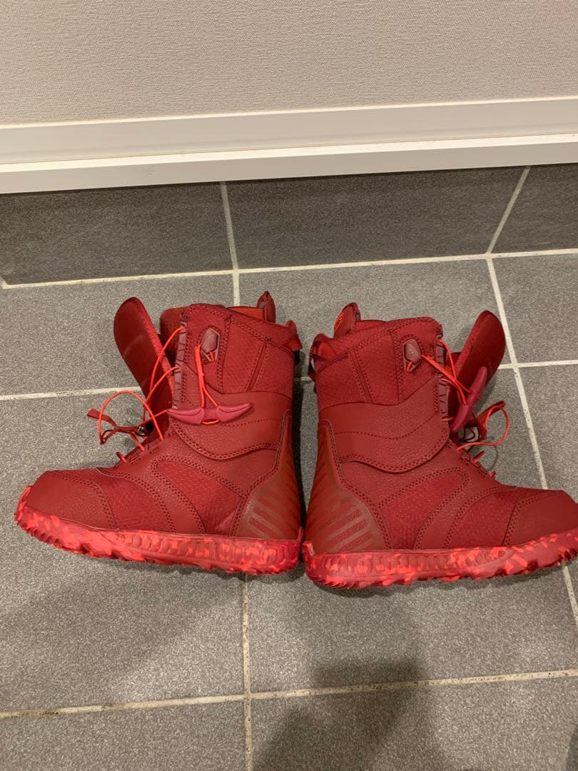 Burton バートン女性用ボードブーツ RITUAL レッド 23.5