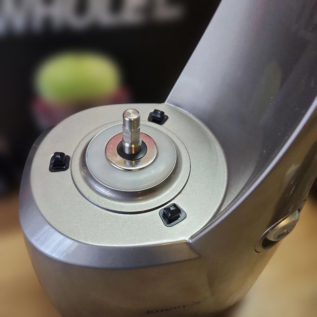 Kuvings JSG-831M Whole ホールスロージューサー