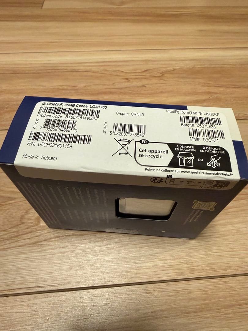 ともきゅう  Intel Core i9-14900KF. プロセッサー