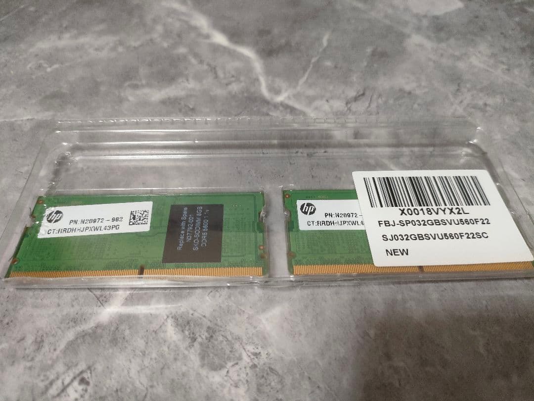 DDR5-5600 16GB 未使用品 ノートパソコン用 PC5 8GBx2枚